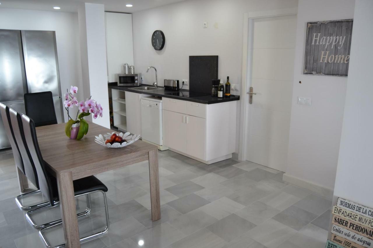 Beach Front Penthouse - פואנגירולה מראה חיצוני תמונה